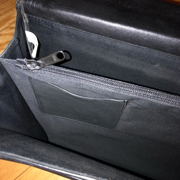 Leather briefcase black. - Picture 6 of 9